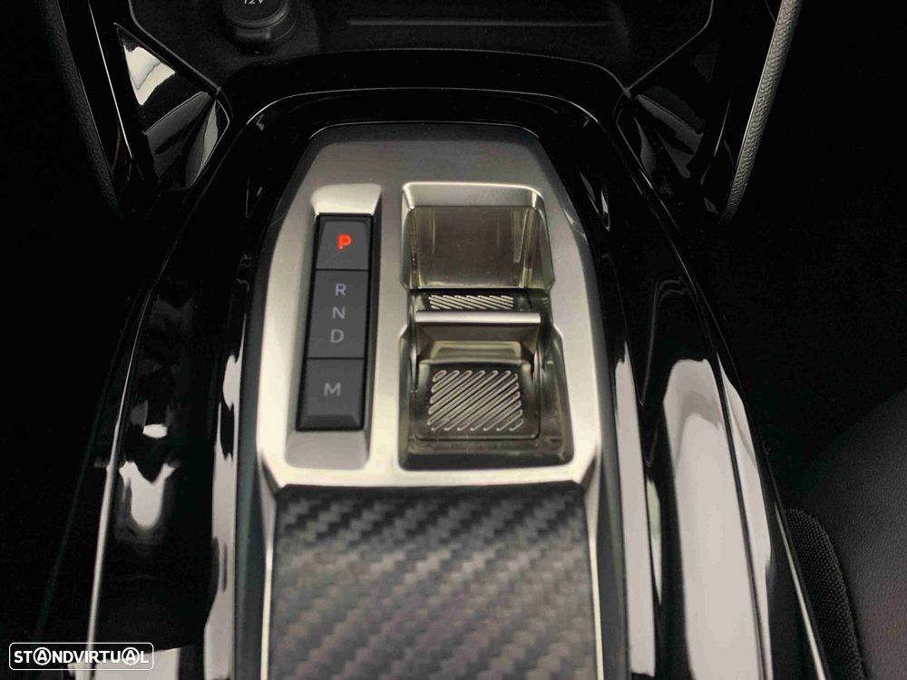 Peugeot 2008 1.2 Hybrid Allure e-DCS6 - 9