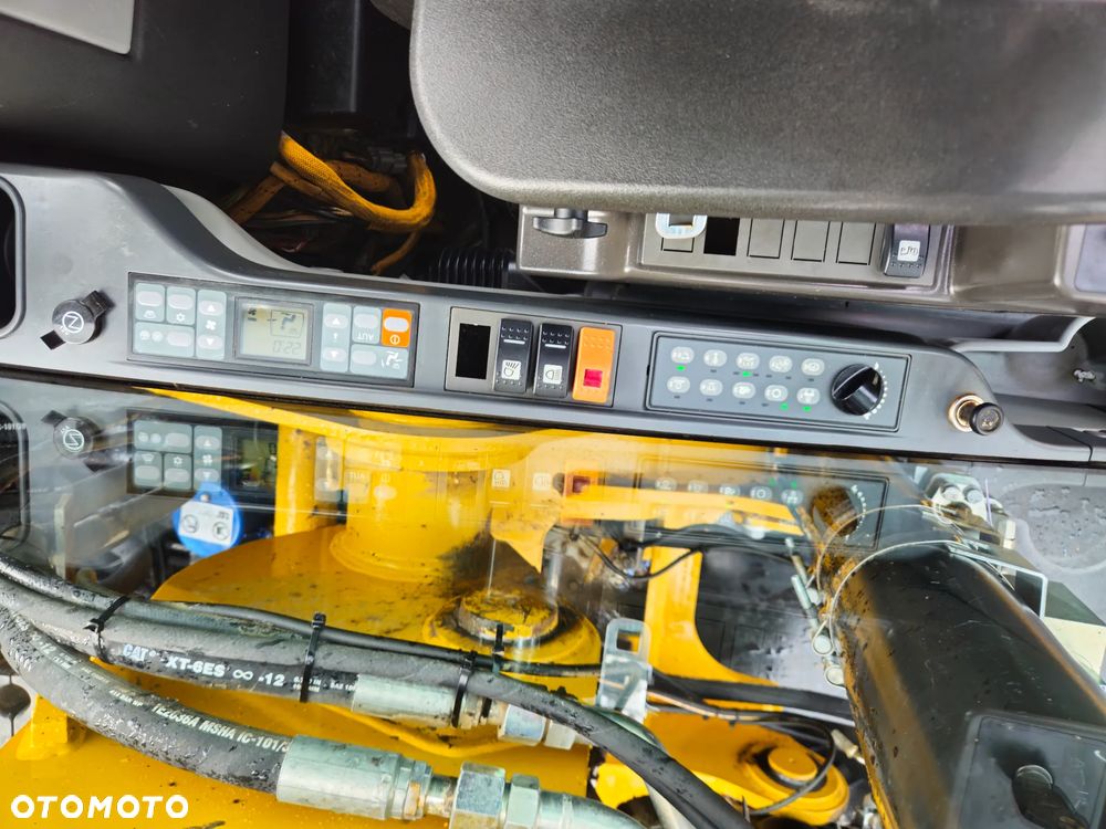 Caterpillar 313 D - 30