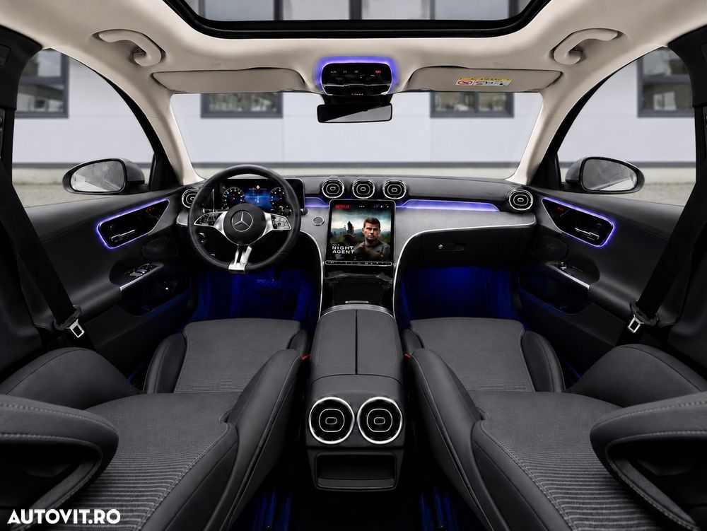 Mercedes-Benz C - 16