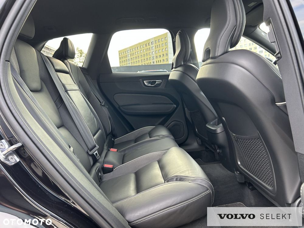 Volvo XC 60 - 21