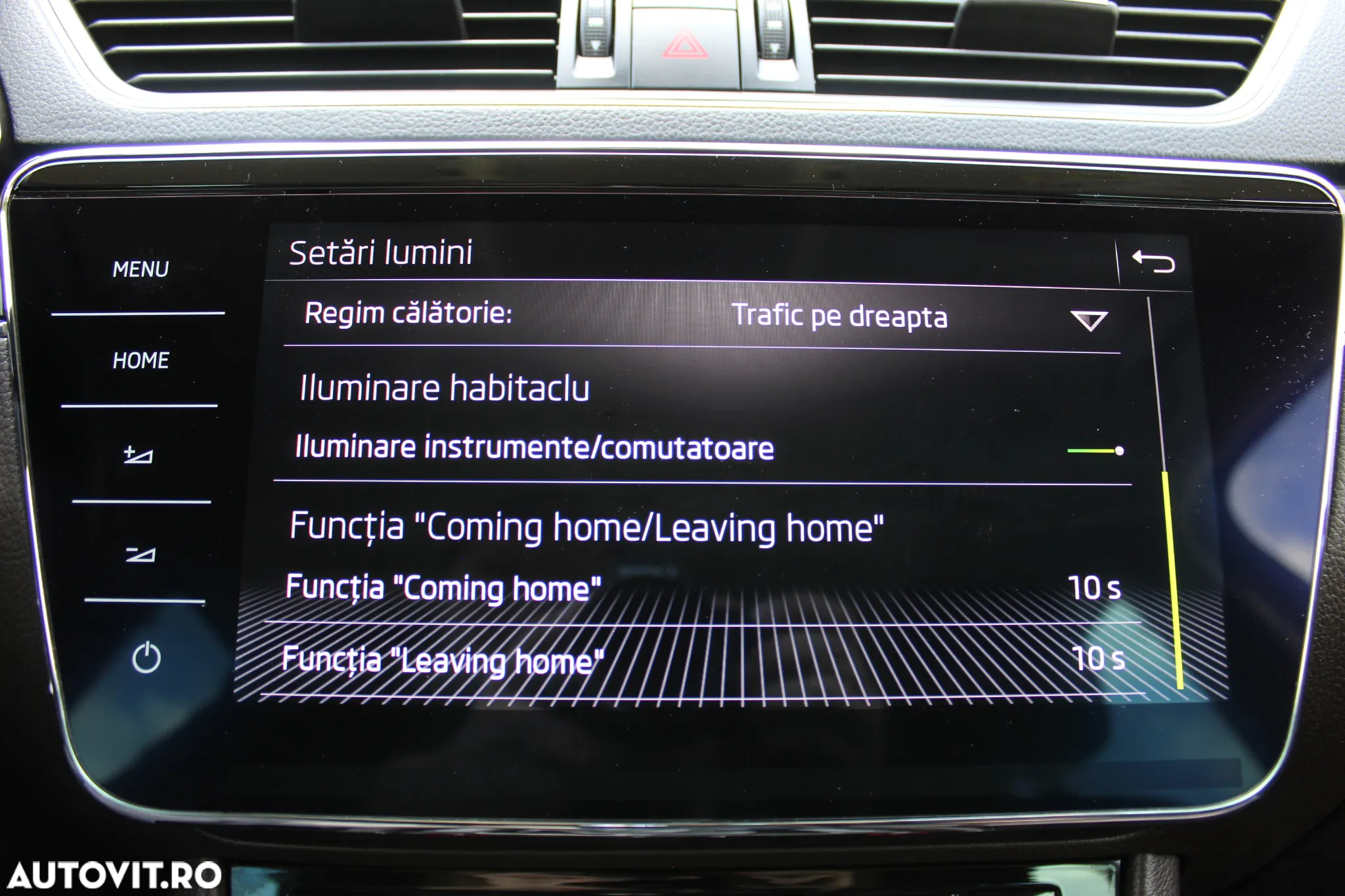 Skoda Superb Combi 2.0 TDI DSG 4X4 Laurin & Klement - 30