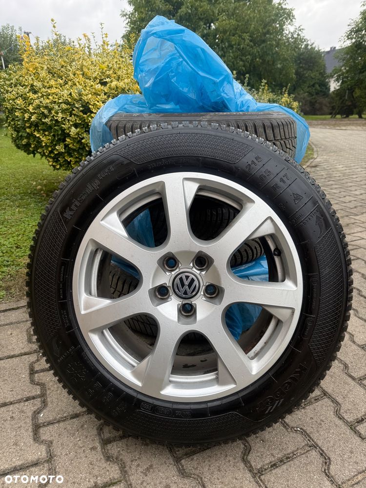 Volkswagen Tiguan - 37