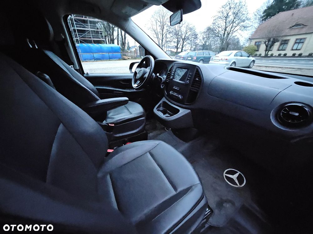 Mercedes-Benz Vito - 17