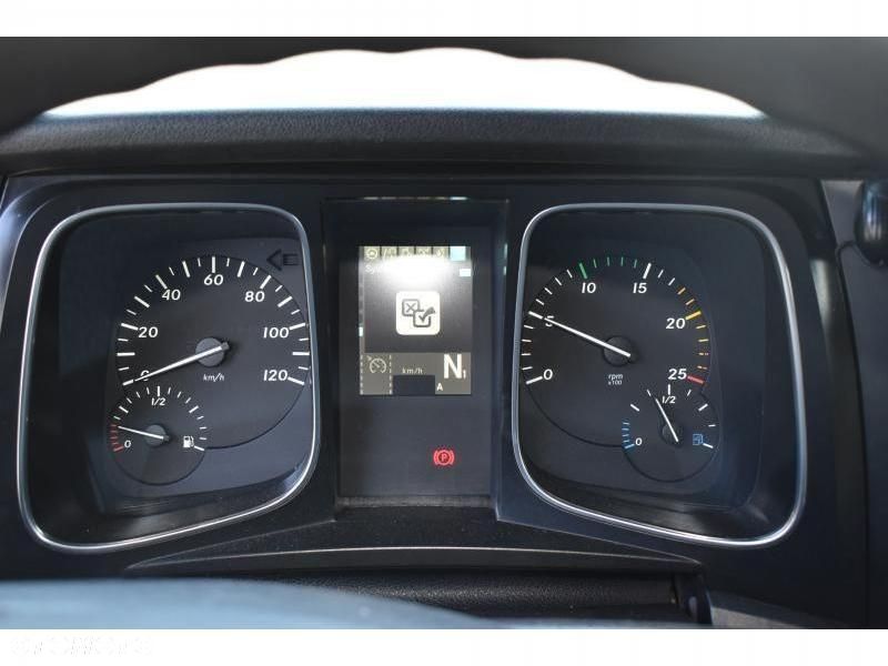 Mercedes-Benz Actros - 11