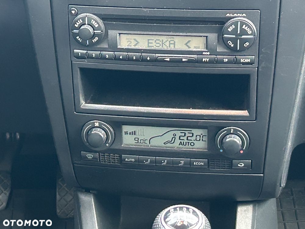 Seat Ibiza 1.4 16V Sport - 9