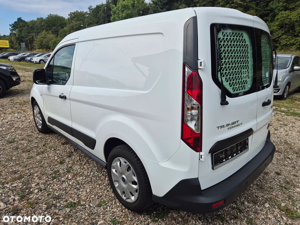 Ford Transit Connect - 4