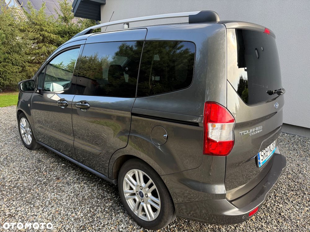 Ford Tourneo Courier 1.0 EcoBoost Titanium - 10