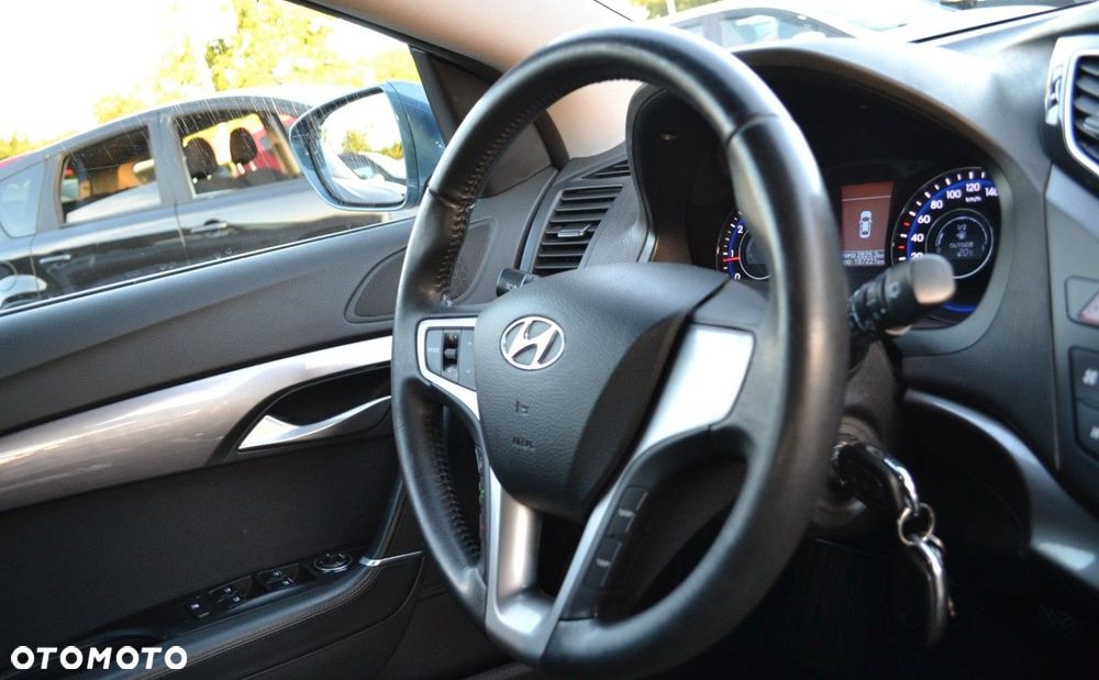 Hyundai i40 Kombi 1.6 Trend - 33