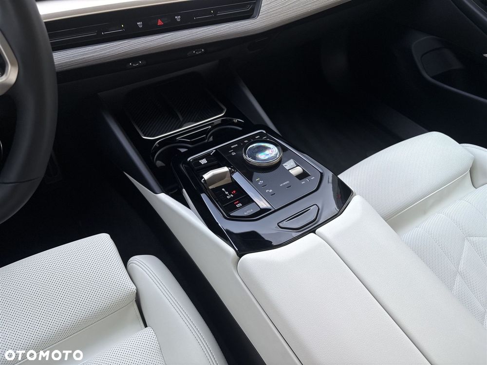 BMW Seria 5 - 17