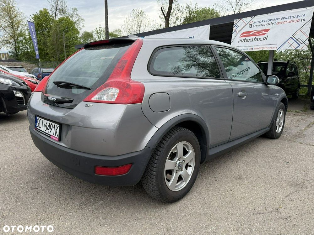 Volvo C30 1.8 - 12