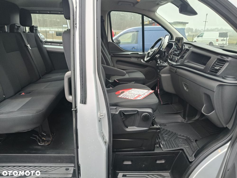 Ford TRANSIT CUSTOM - 5
