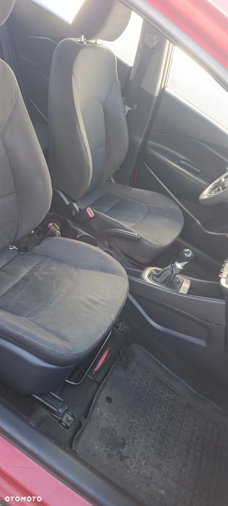 Kia Rio 1.2 XL - 6
