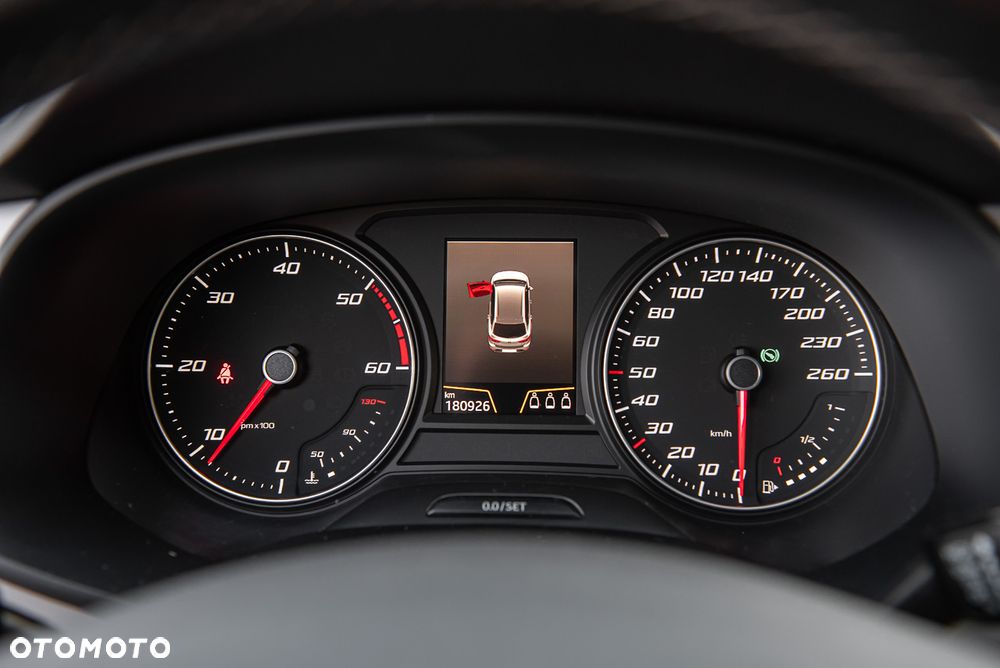 Seat Leon Sportstourer 2.0 TDI Start&Stop 4Drive DSG X-Perience - 23