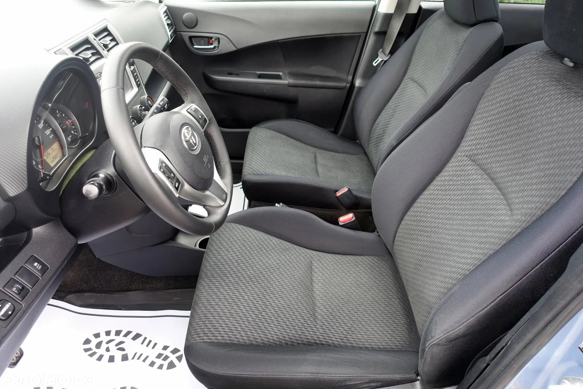 Toyota Verso S 1.4 D-4D Comfort - 10