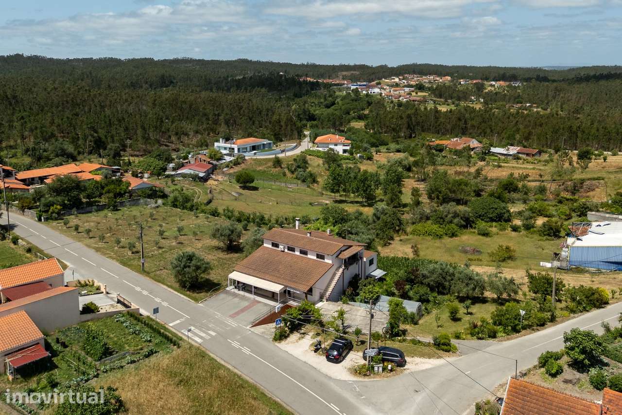 Café e apartamento em Portela de Almagreira - Grande imagem: 5/30