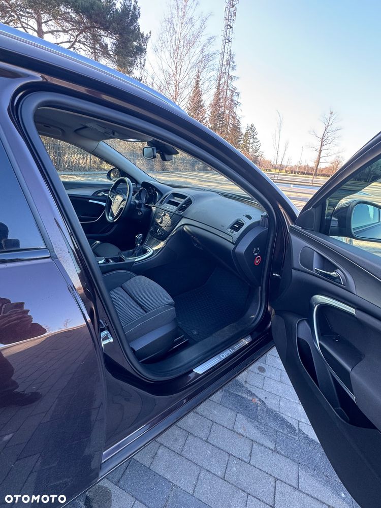 Opel Insignia - 24