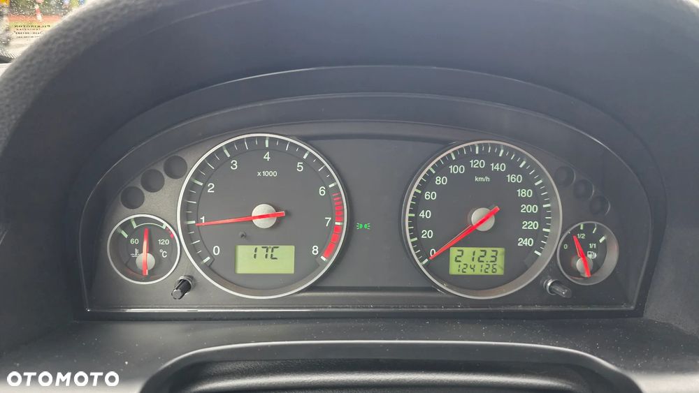 Ford Mondeo - 23
