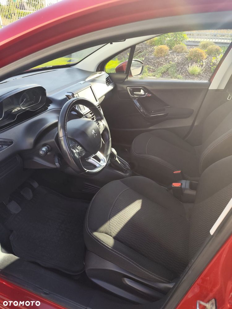 Peugeot 208 1.2 PureTech Active - 22
