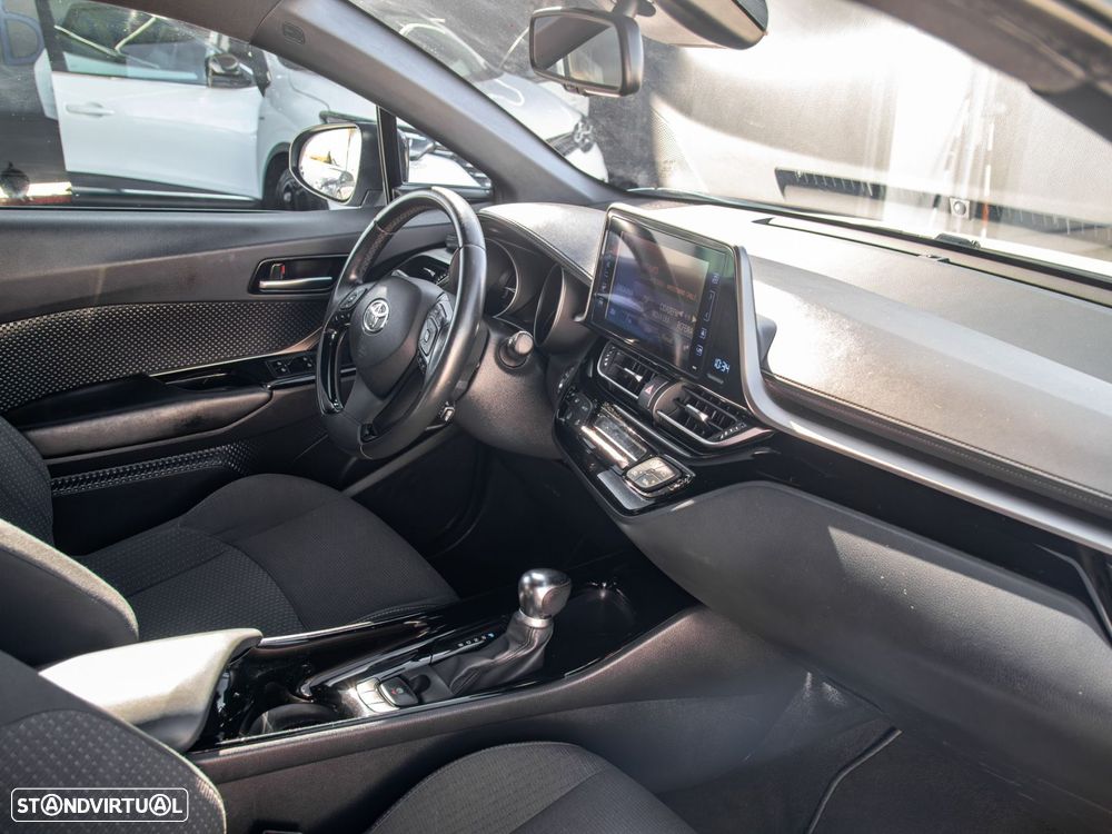Toyota C-HR 1.8 HSD Comfort+P.Style - 28