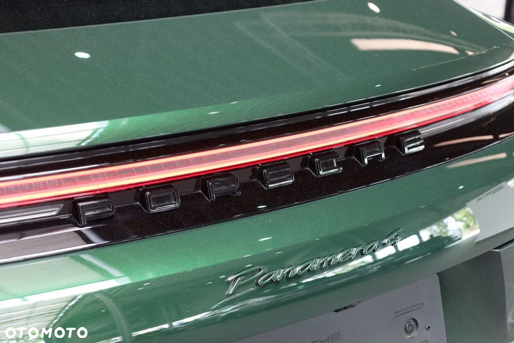 Porsche Panamera - 33