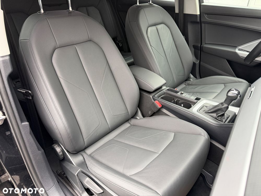 Audi Q3 Sportback - 15