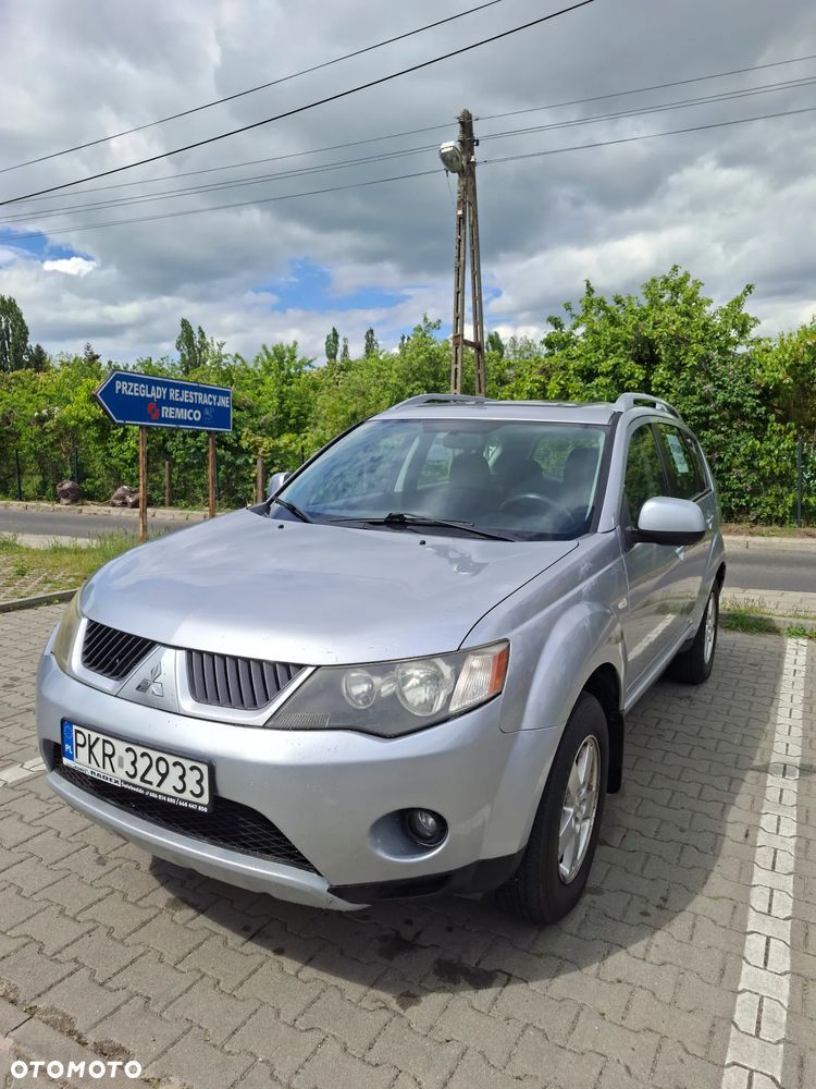 Mitsubishi Outlander 2.0 DI-D 4WD Invite - 5