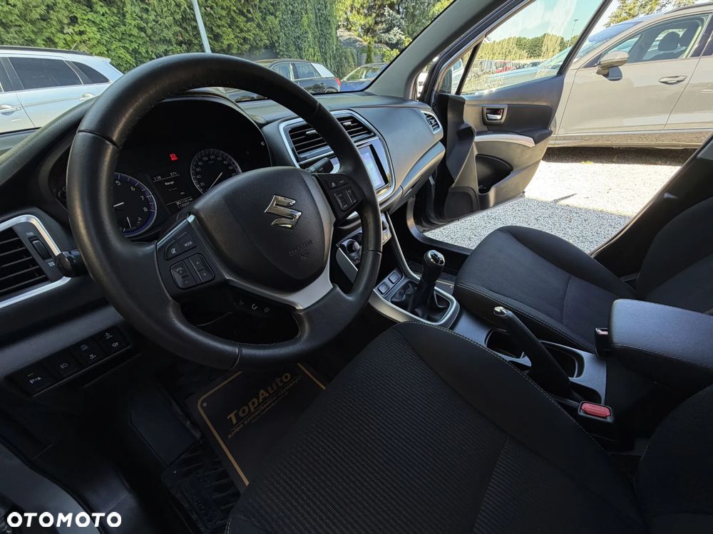 Suzuki SX4 S-Cross 1.0 T Premium - 19