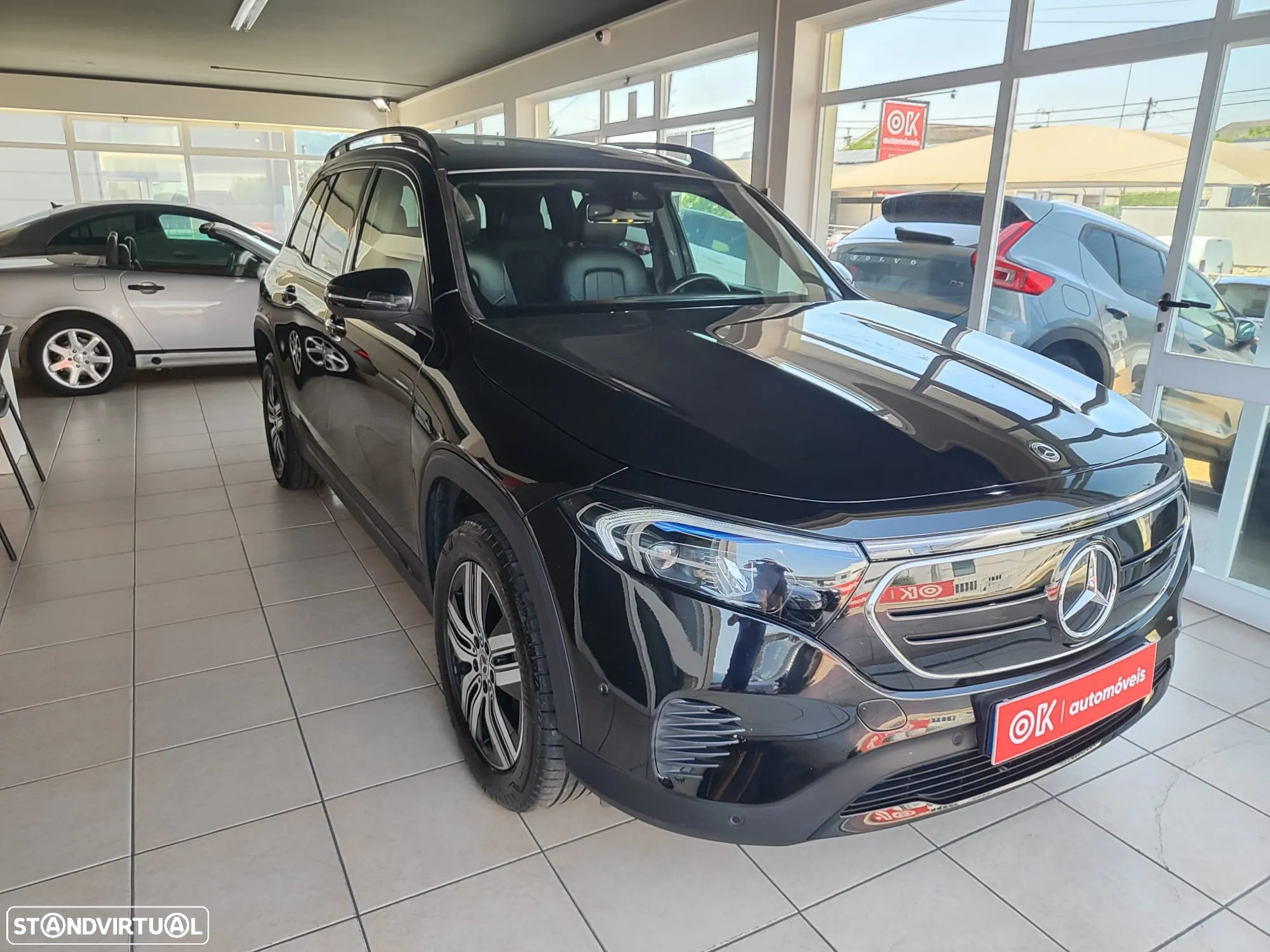 Mercedes-Benz EQB 300 4Matic Progressive - 2