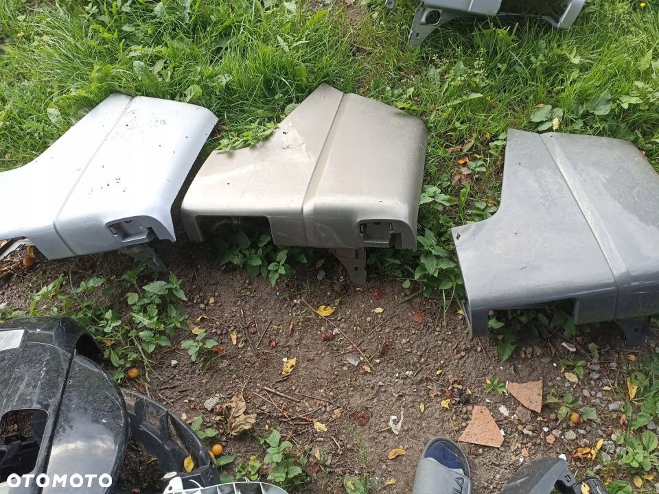 NAROŻNIK ZDERZAKA PRAWY TYŁ TRAFIC III VIVARO