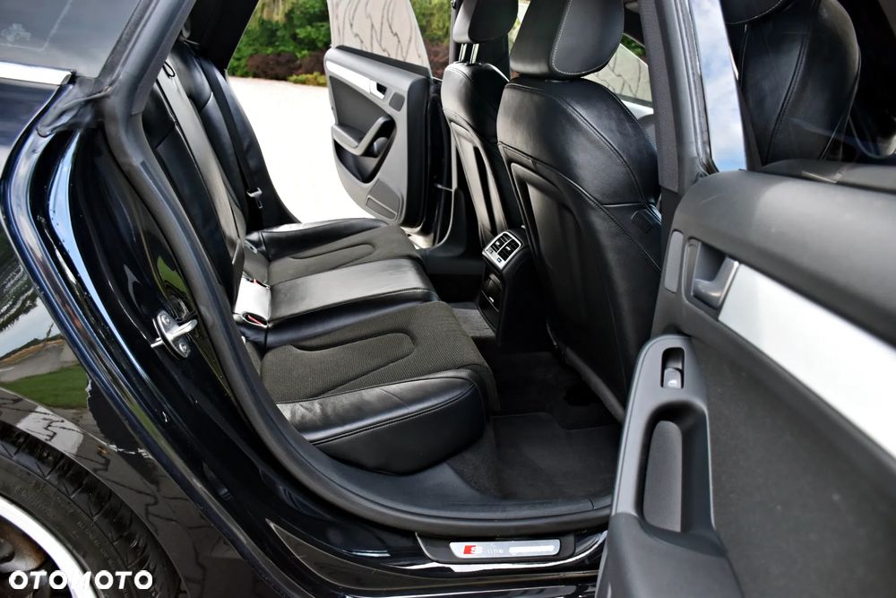 Audi A4 Limousine 2.0 TFSI S line Sportpaket (plus) - 29