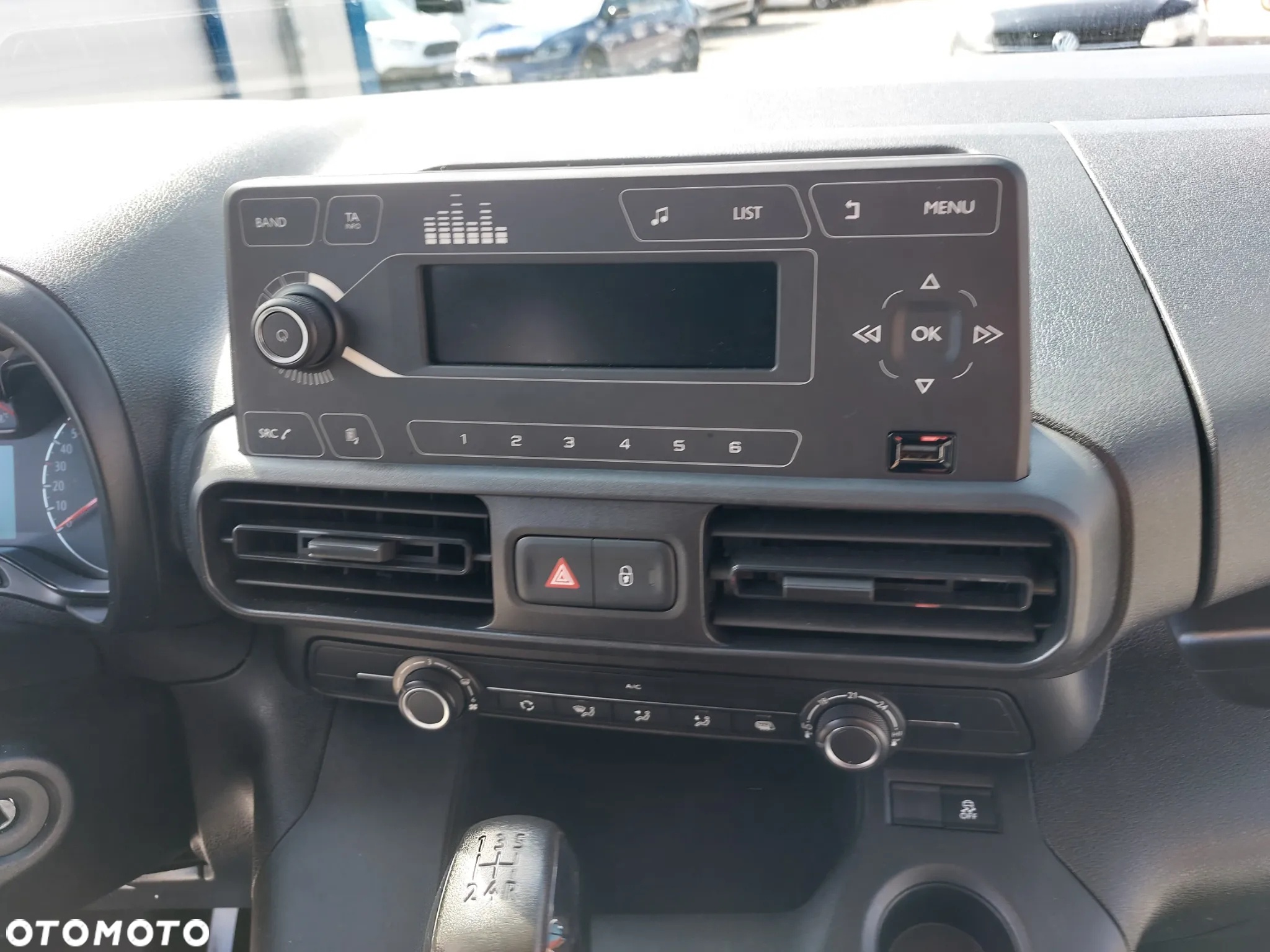 Opel Combo Life 1.5 CDTI Enjoy S&S - 29