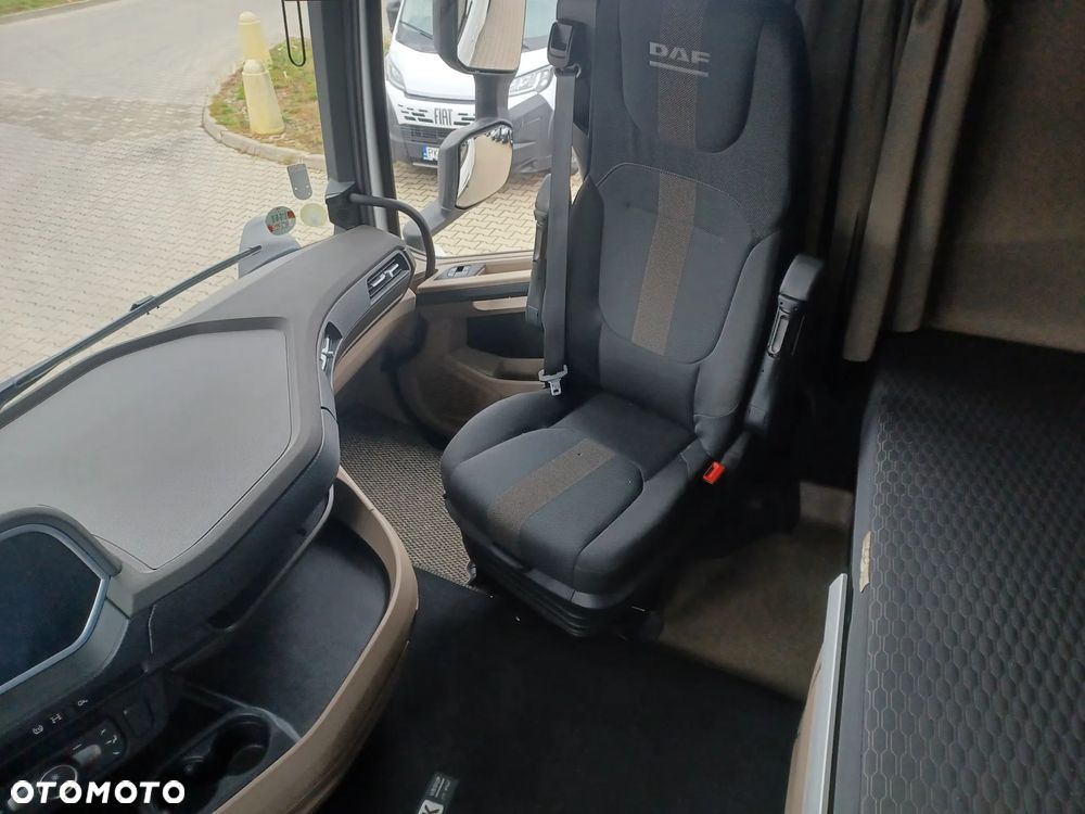 DAF XG 480 cab LD regulowane siodło (31928) - 14