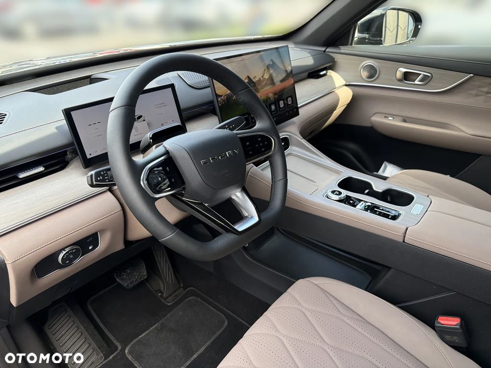 Chery Tiggo 8 1.5 T-GDI Super Hybrid Prestige DCT - 14
