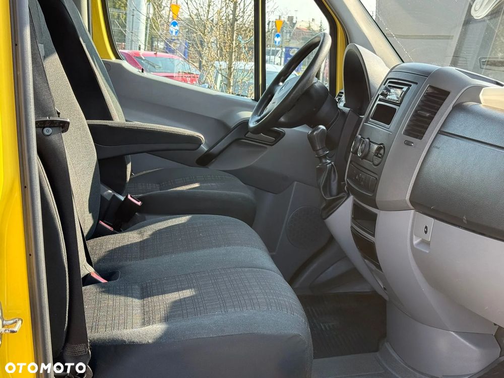 Mercedes-Benz SPRINTER - 8
