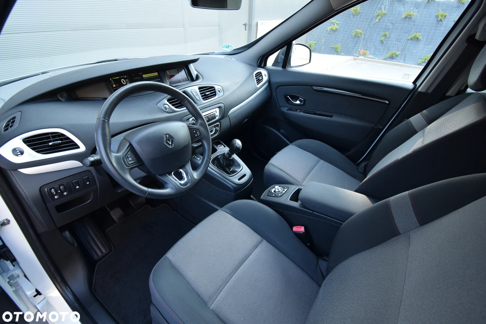 Renault Scenic - 20