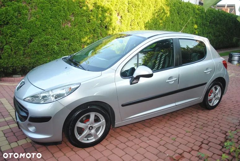 Peugeot 207 1.4 16V Presence - 8