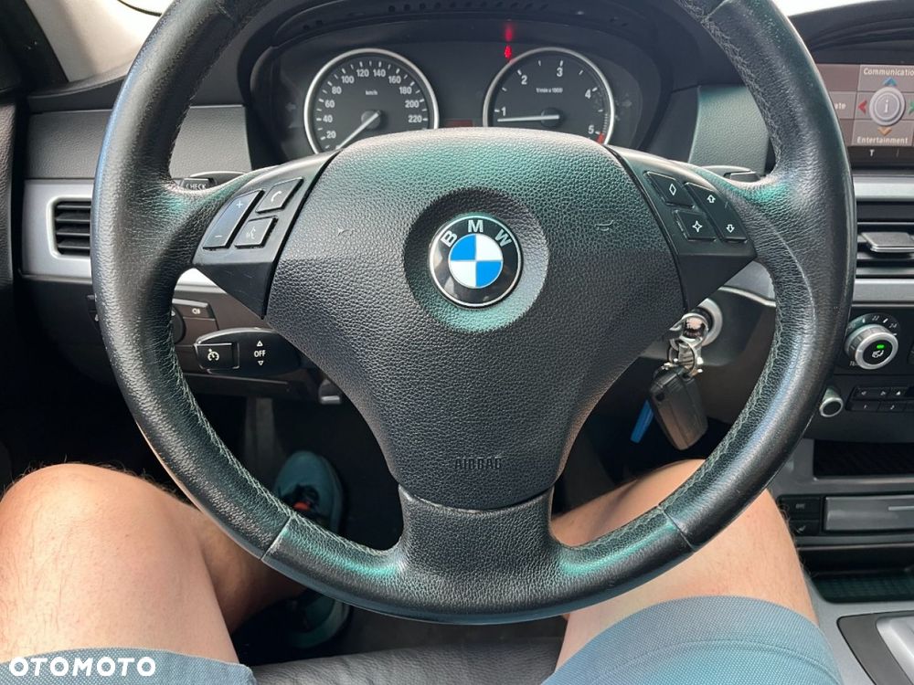 BMW Seria 5 520d - 17