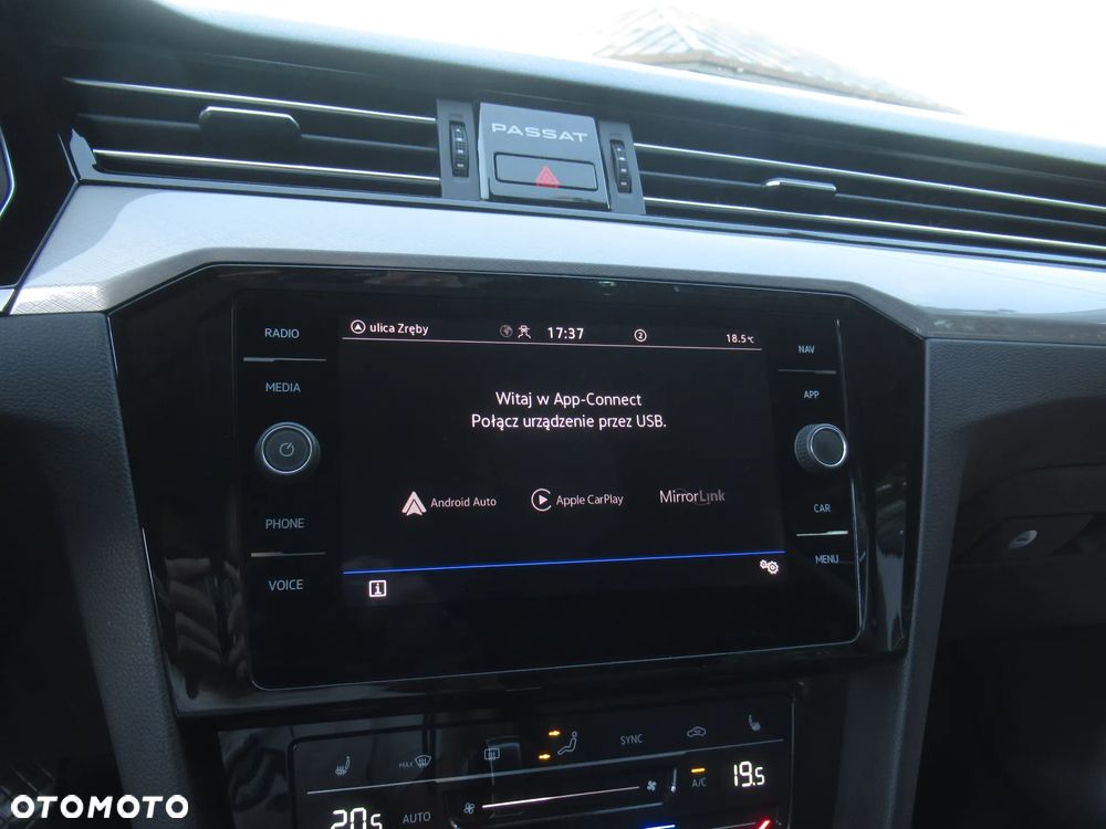 Volkswagen Passat 2.0 TDI EVO Business DSG - 33