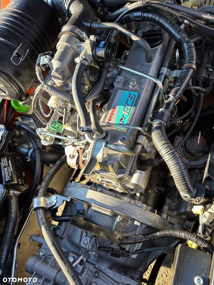 Toyota 8FGF20 GWARANCJA LPG BENZYNA triplex ORGINALNY STAN 39 750 NETTO - 13