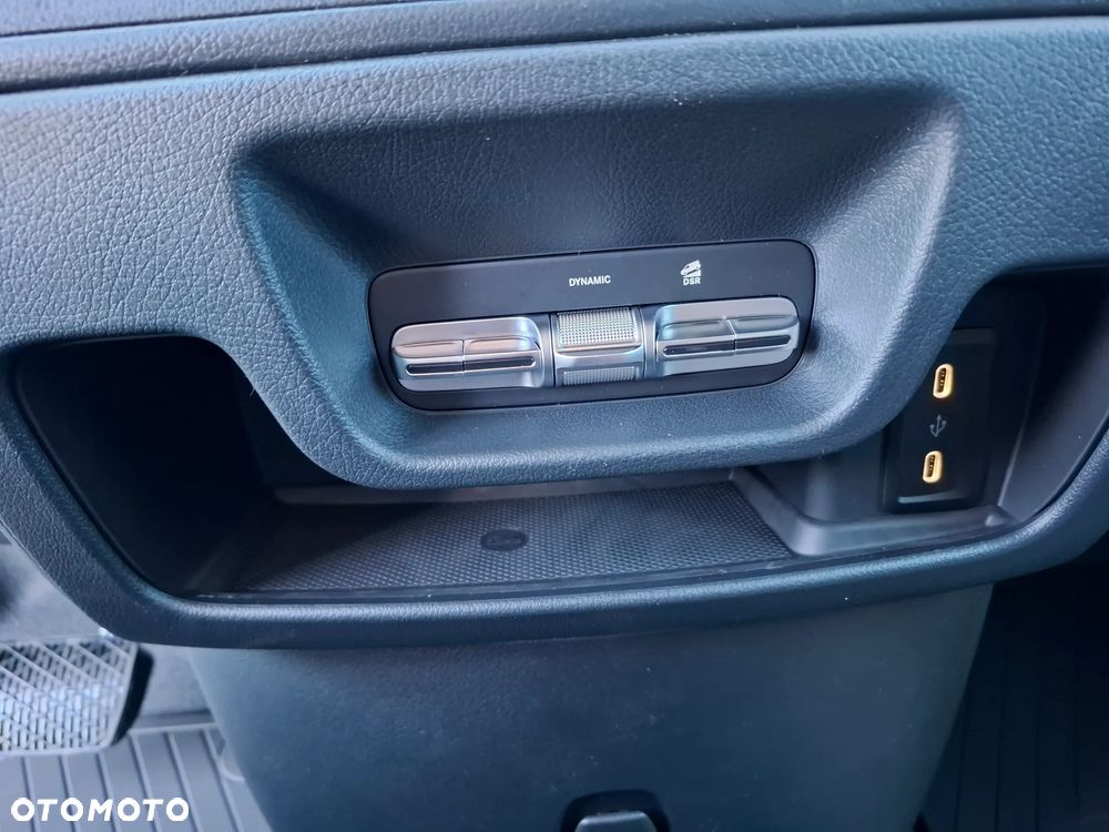 Mercedes-Benz Vito 119 CDI 4x4 Furgon SELEC Długi 3200 mm - 27