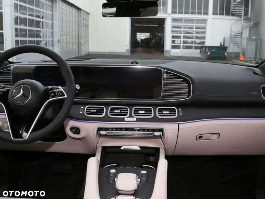 Mercedes-Benz GLE 300 d mHEV 4-Matic AMG Line - 11