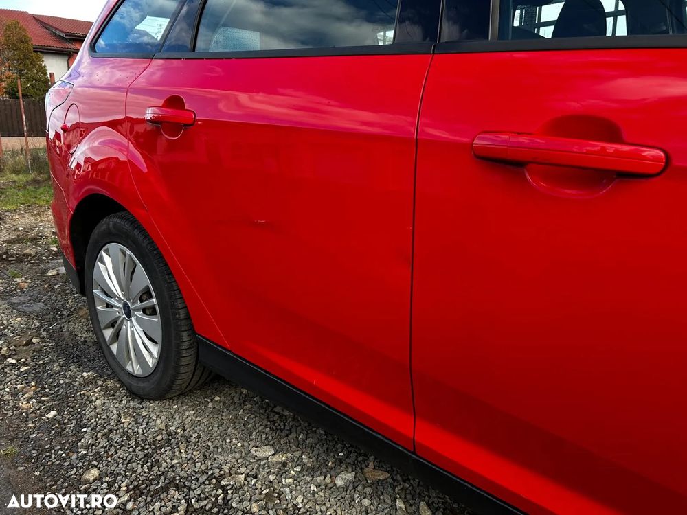 Ford Focus 1.5 TDCi DPF Start-Stopp-System Business - 10