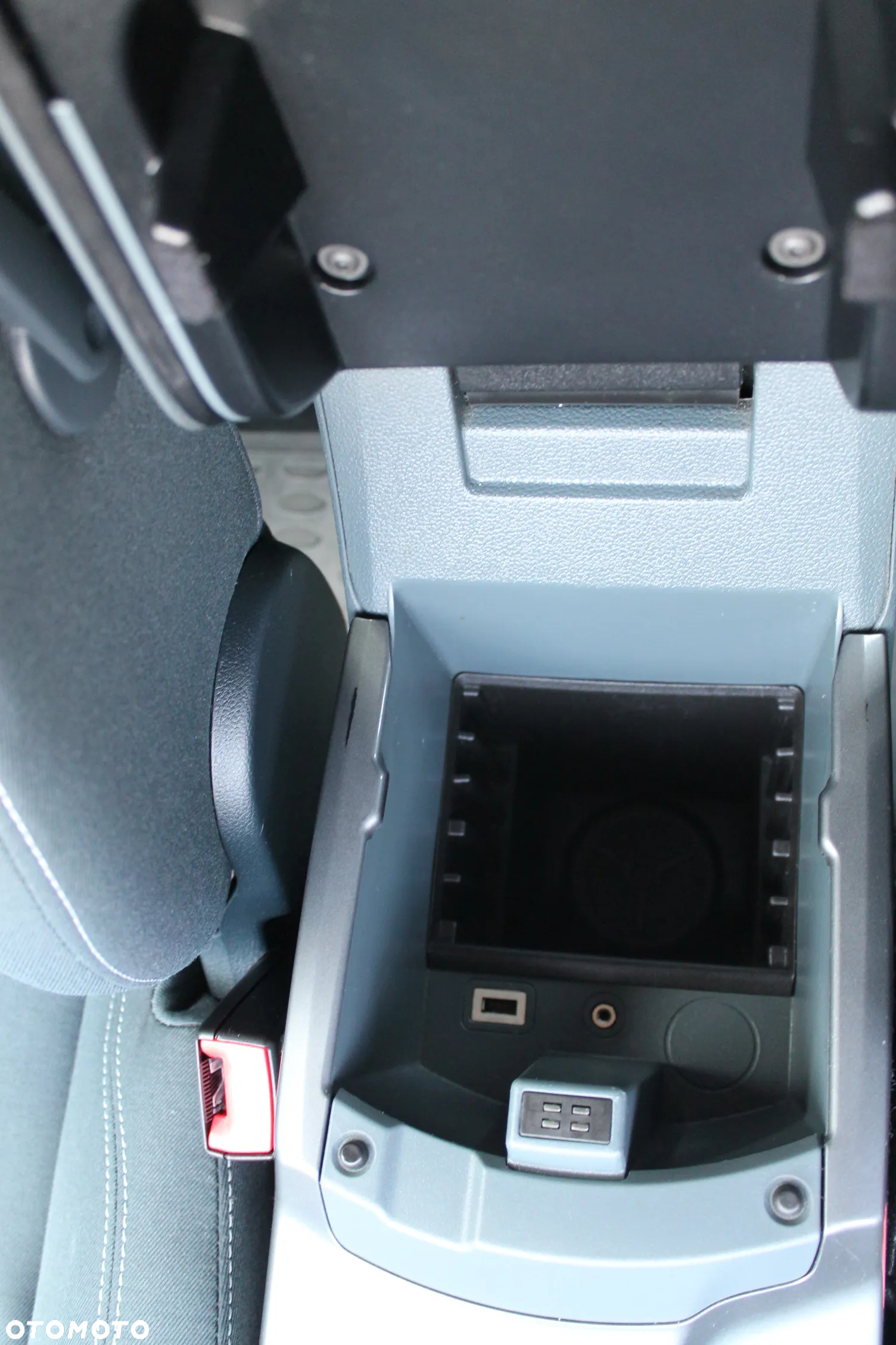 Ford C-MAX 1.6 EcoBoost Titanium - 7