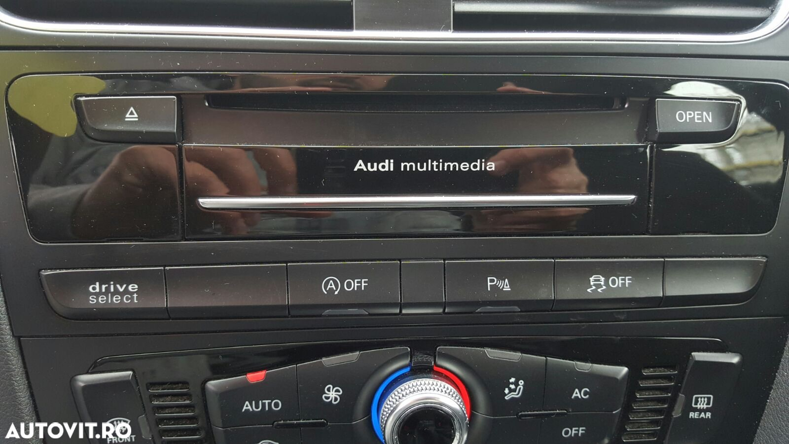 Audi A4 Avant 2.0 TDI DPF Ambiente - 12