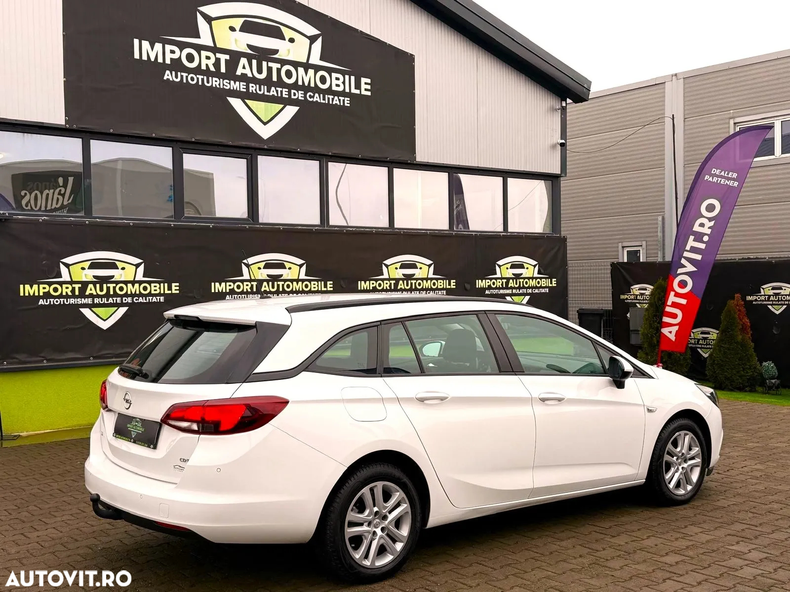 Opel Astra 1.6 CDTI ECOTEC Enjoy - 5