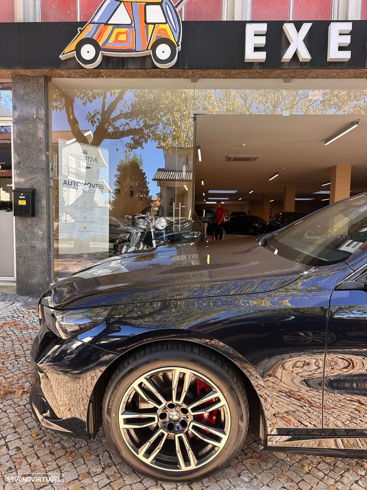 BMW i5 - 3