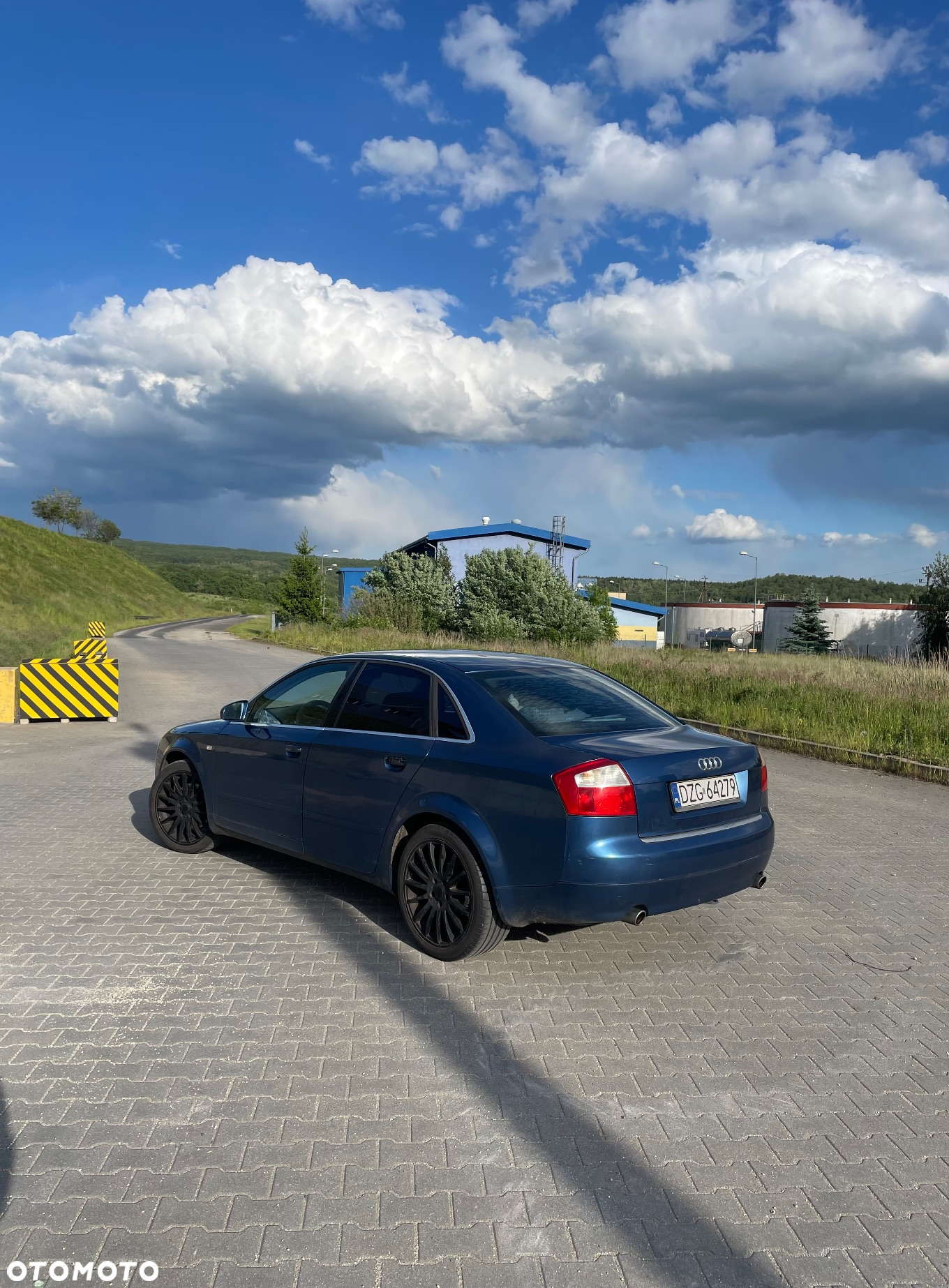 Audi A4 - 4