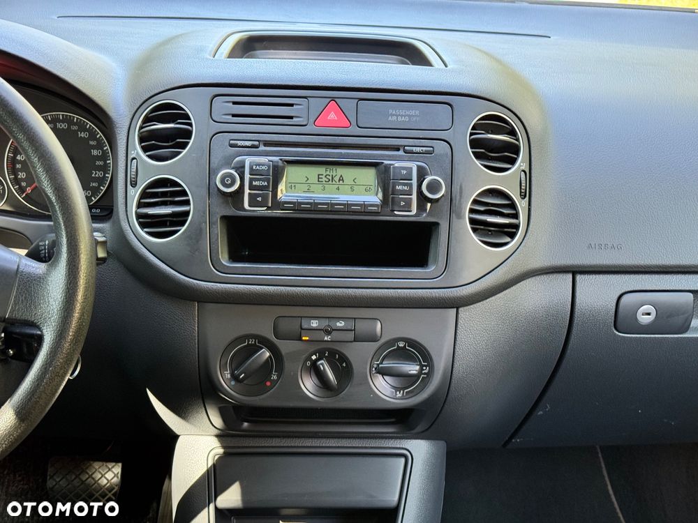 Volkswagen Golf Plus 1.4 TSI Highline DSG - 11