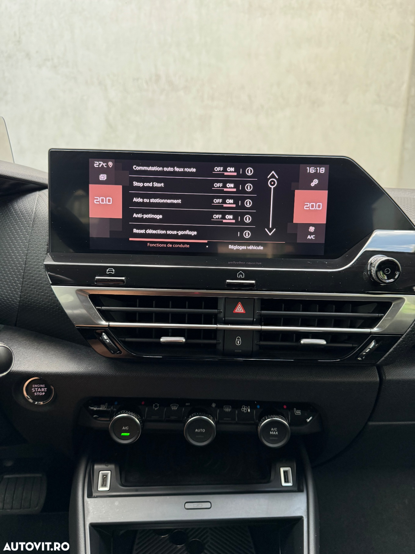 Citroën C4 BlueHDi 130 Stop&Start EAT8 SHINE - 18