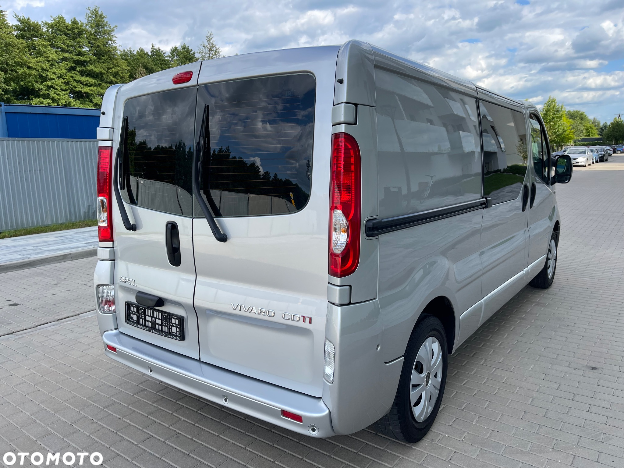 Renault Trafic - 2